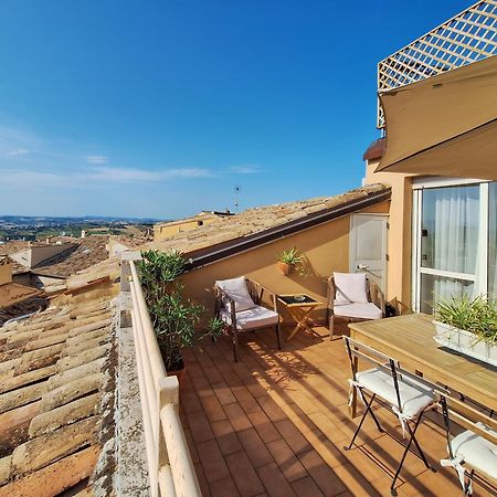 Hotel Lauri Macerata Buitenkant foto