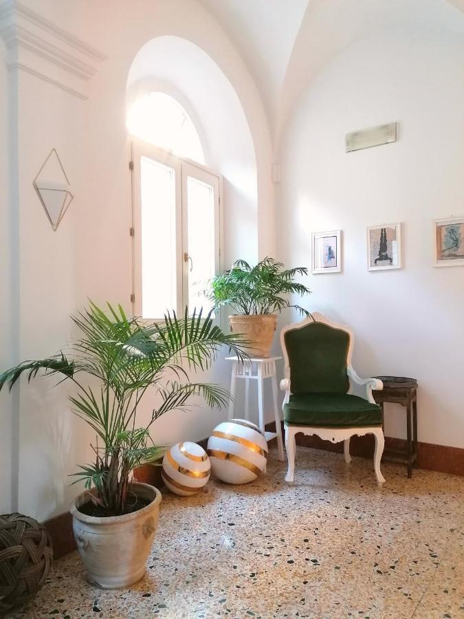 Hotel Lauri Macerata Buitenkant foto