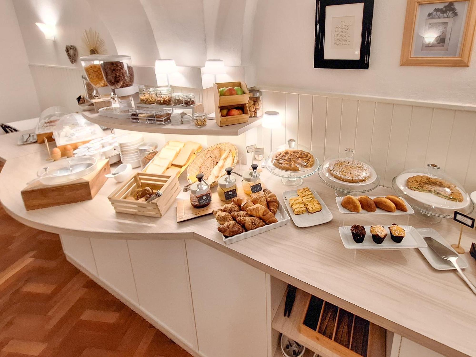 Hotel Lauri Macerata Buitenkant foto