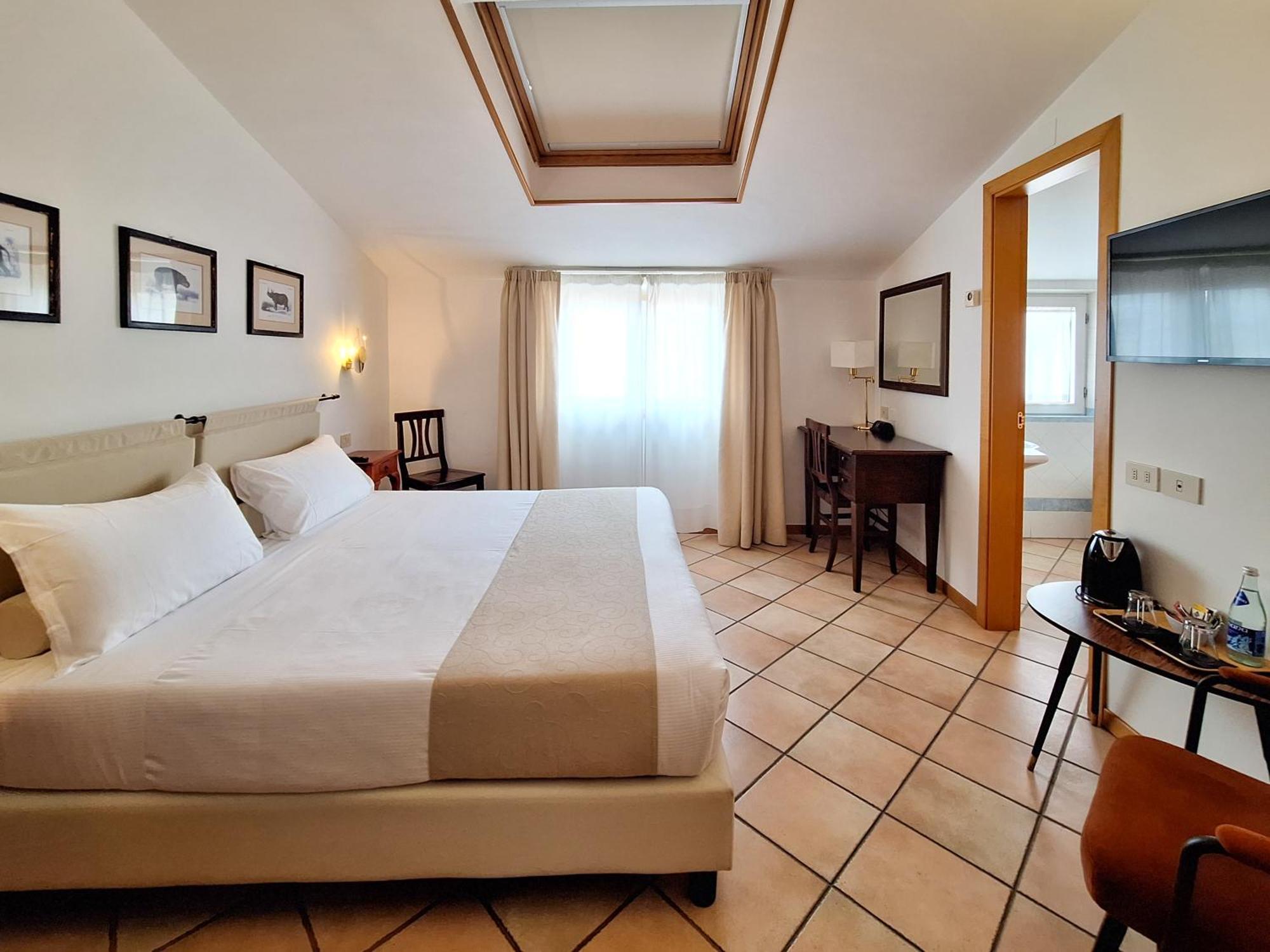 Hotel Lauri Macerata Buitenkant foto