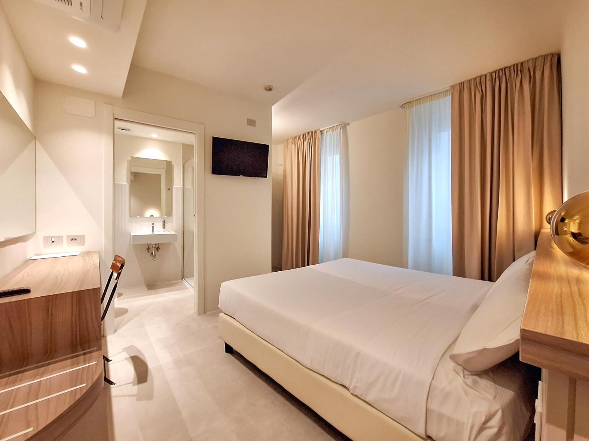 Hotel Lauri Macerata Buitenkant foto
