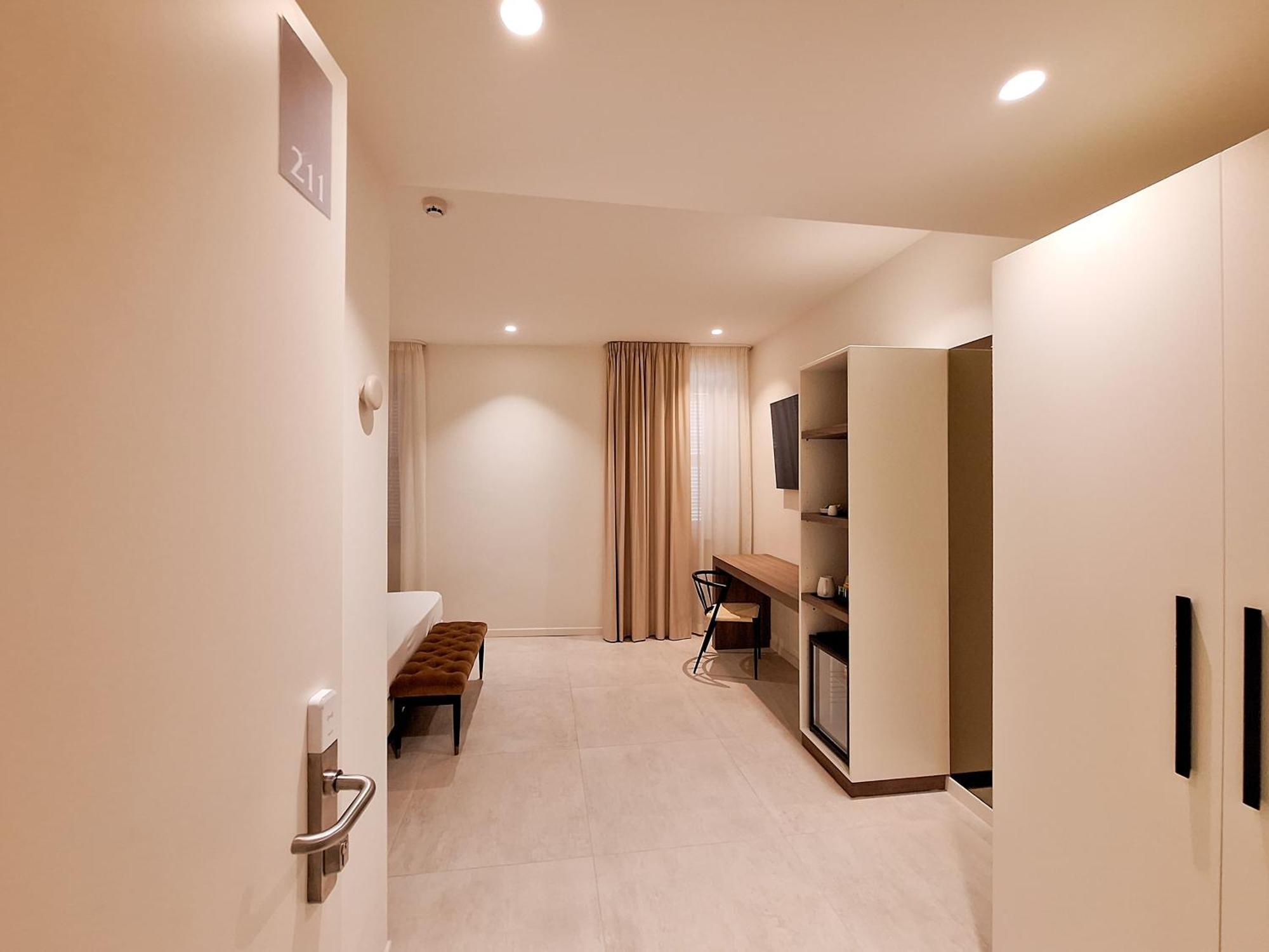 Hotel Lauri Macerata Buitenkant foto