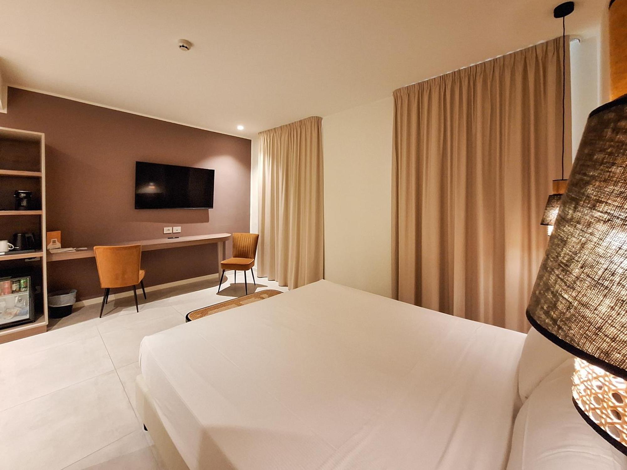 Hotel Lauri Macerata Buitenkant foto