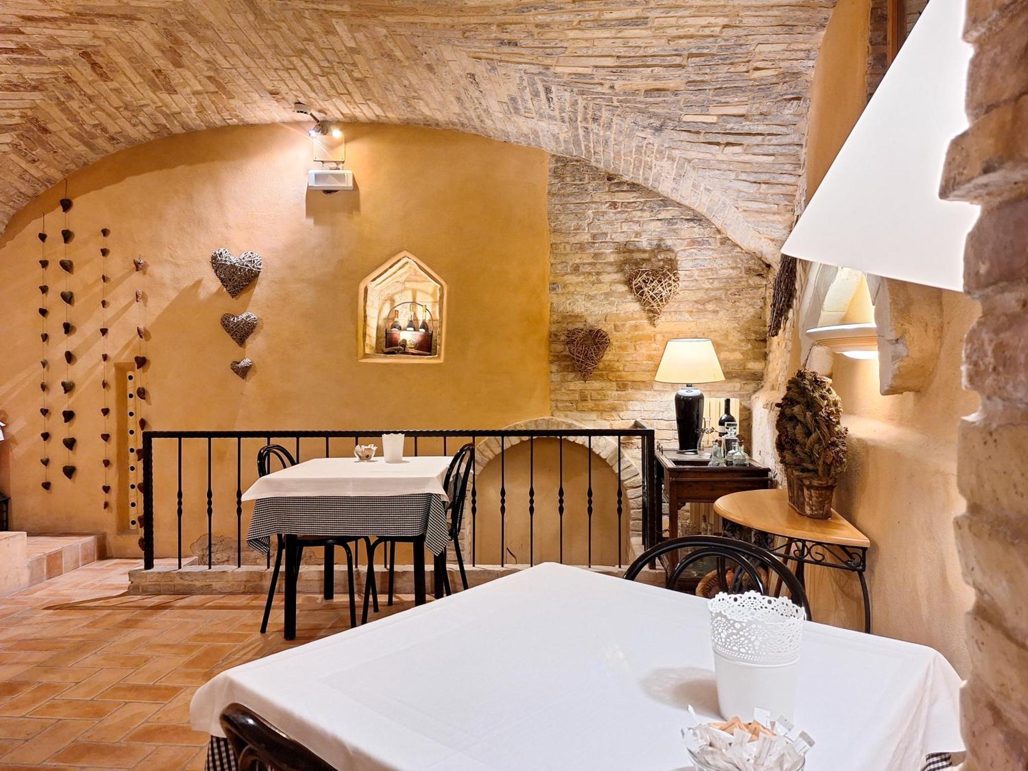 Hotel Lauri Macerata Buitenkant foto